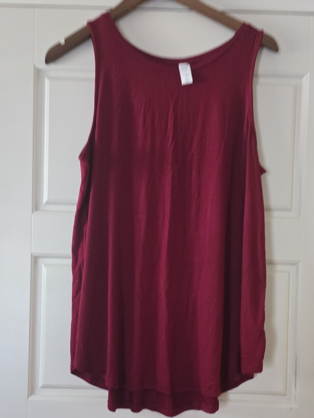Old Navy Women's Sleeveless Swing Tank - Deep Burgundy